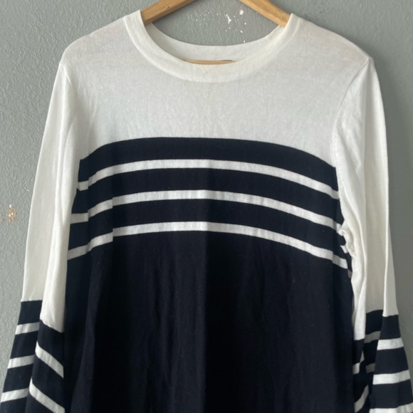 Vince‎ Camuto Top - Picture 4 of 7